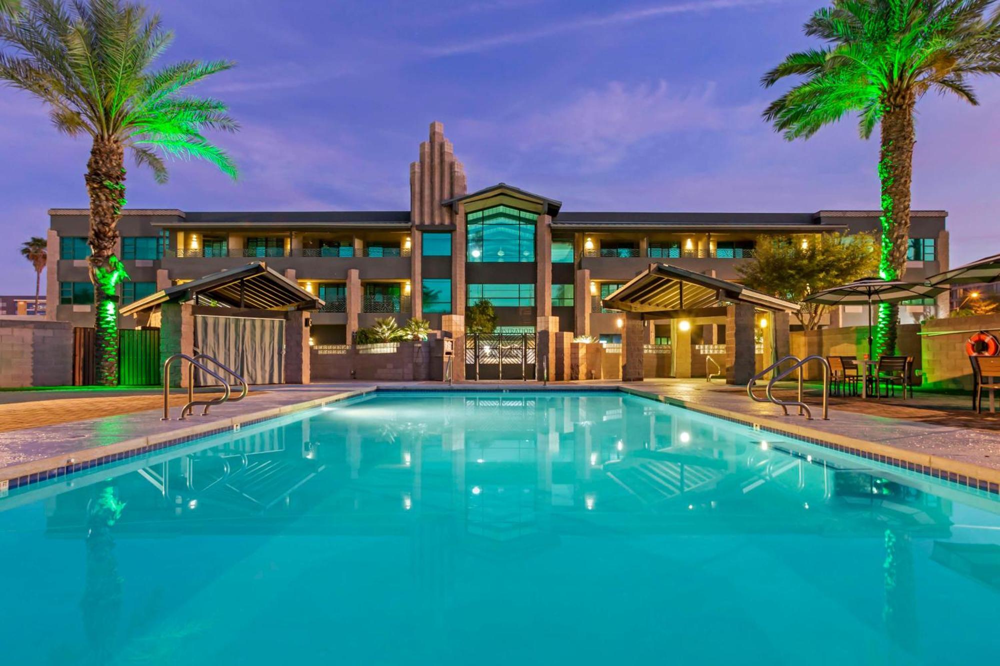 Best Western Plus Sundial Hotel Scottsdale Buitenkant foto